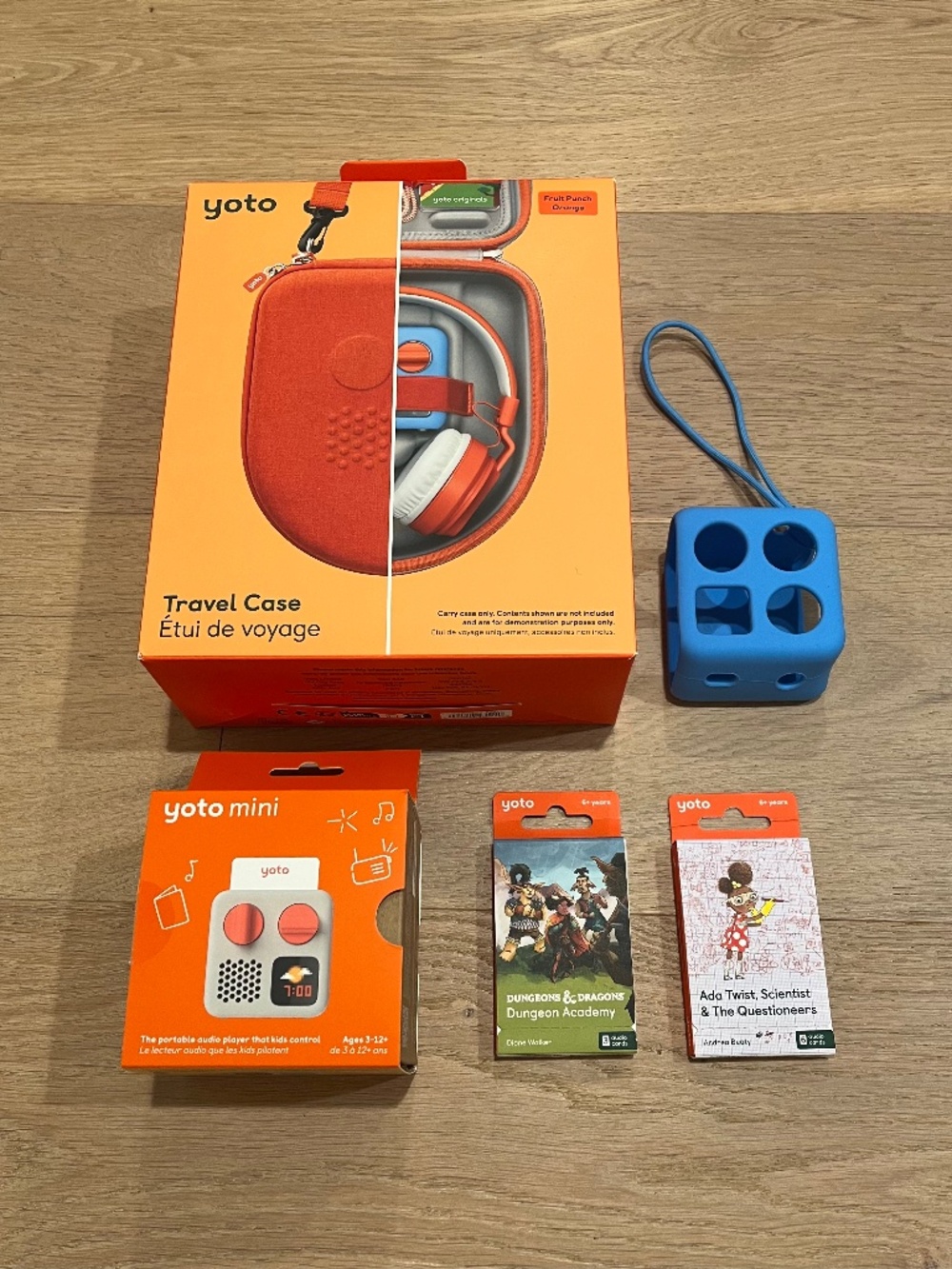 NWT - Yoto Mini Player, Travel Case, Mini Adventure Jacket, Yoto Audio Cards